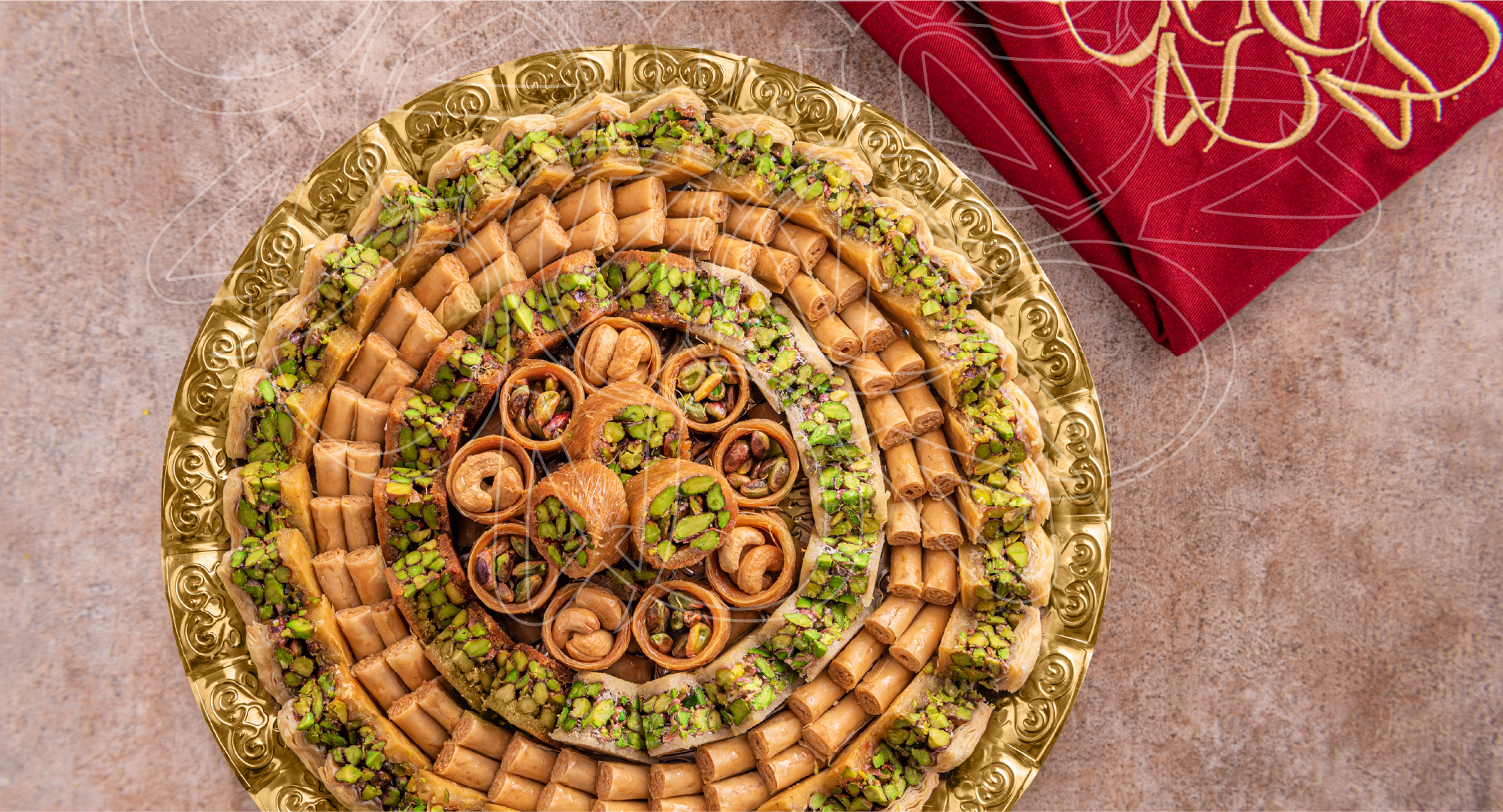 experience-the-best-premium-arabic-sweets-in-the-uae-with-alhalabya-sweets