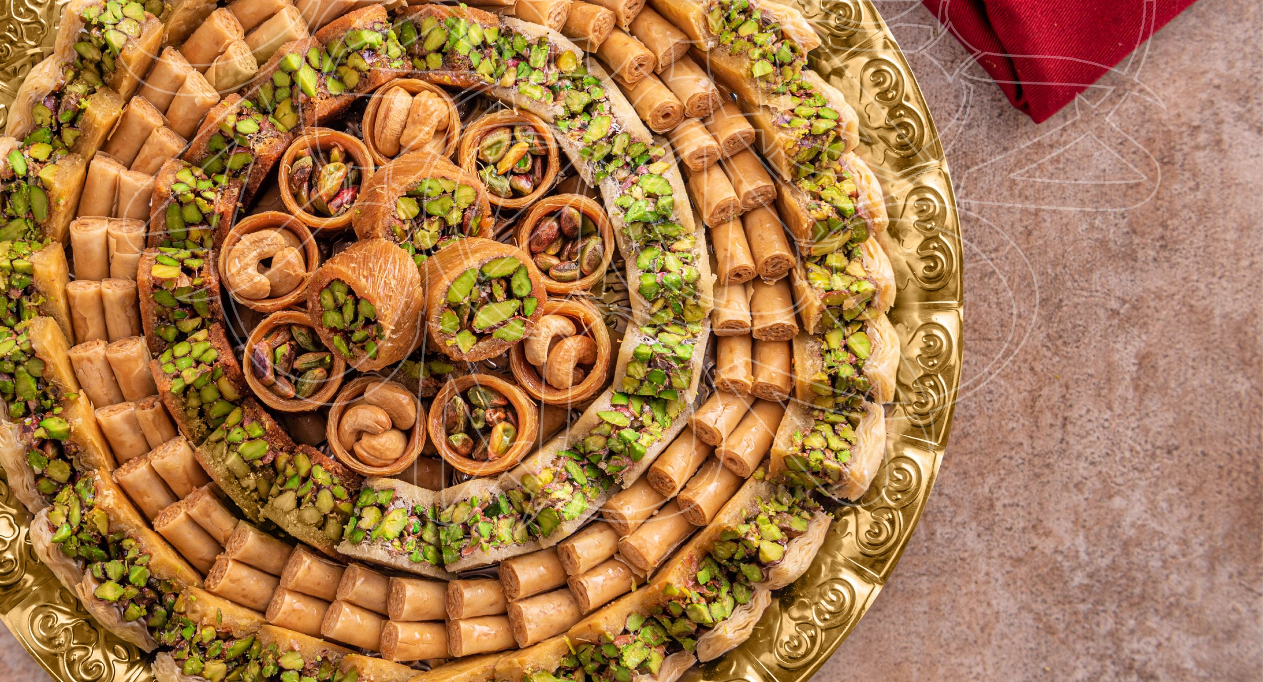 the-heritage-of-arab-sweets-in-the-uae-a-culinary-tradition