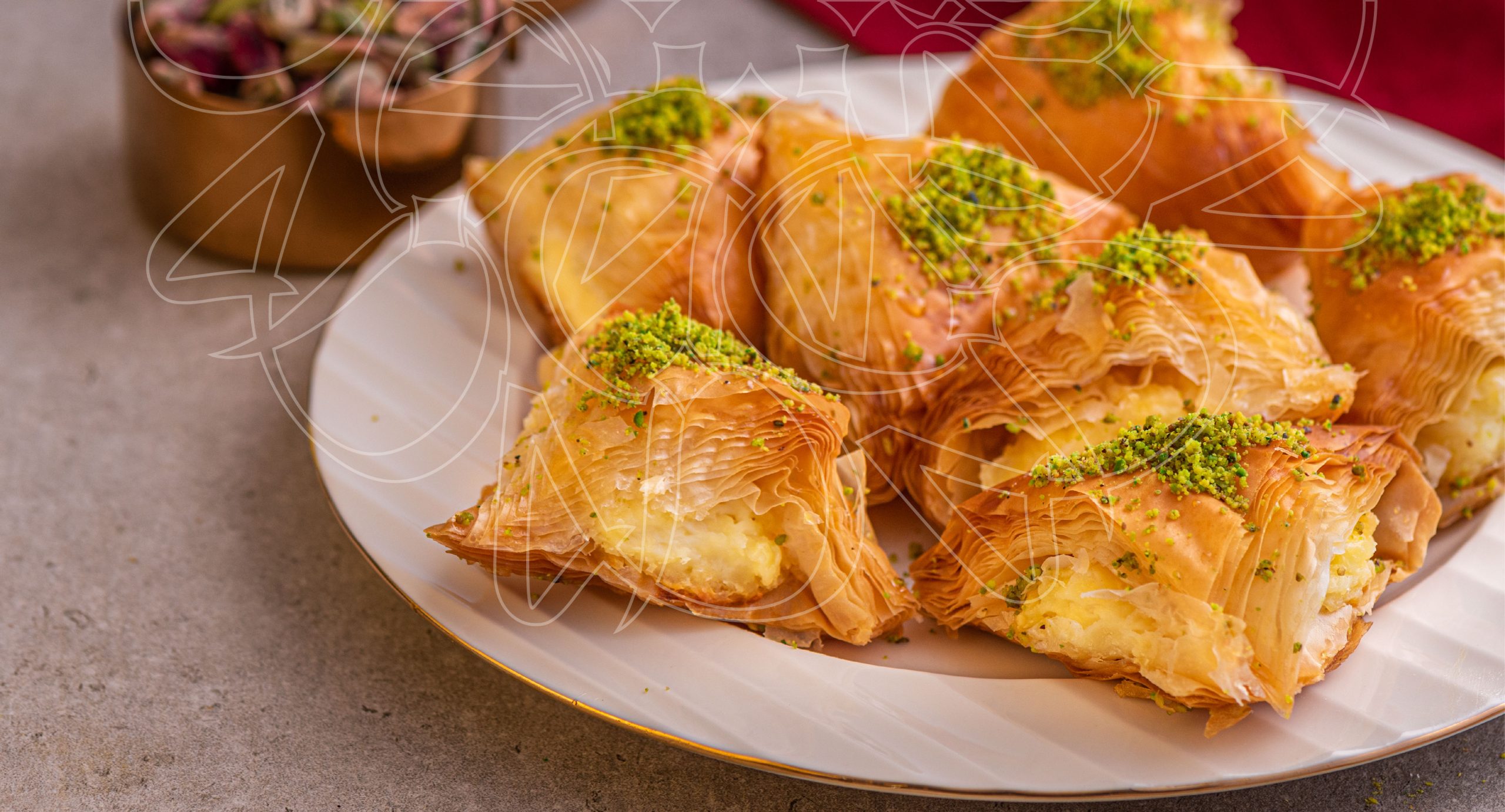 why-more-people-are-ordering-arabic-desserts-online-in-dubai